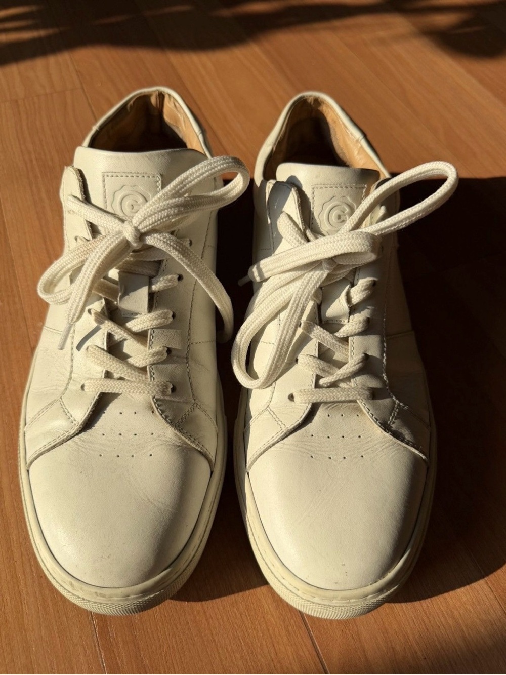 GREATS The Royale Off White Leather Sneakers